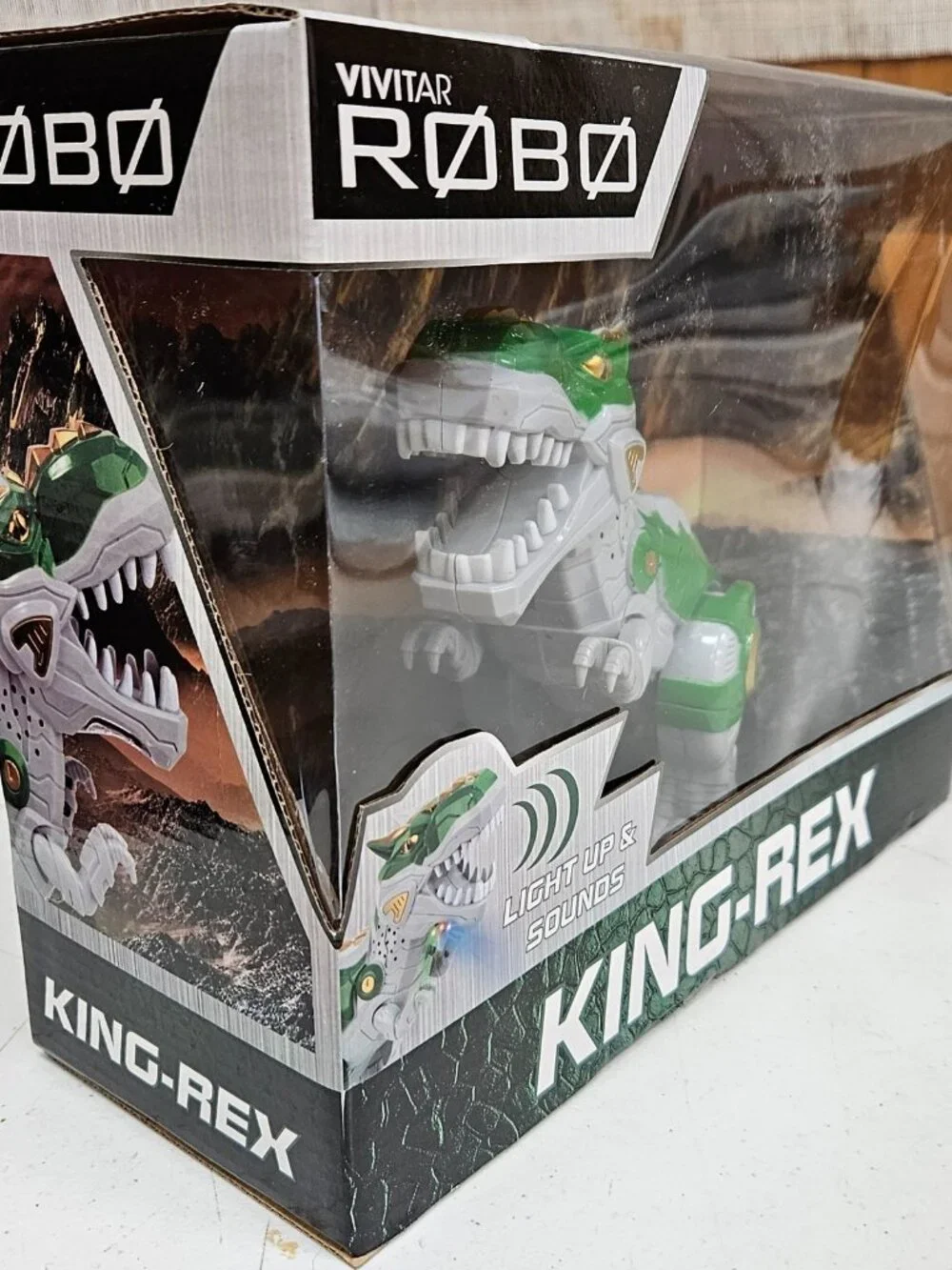 Vivitar Dinosaur Toy Robo King Rex w/ Lights Up & Sounds Electronics NEW 8+ - Picture 2 of 4